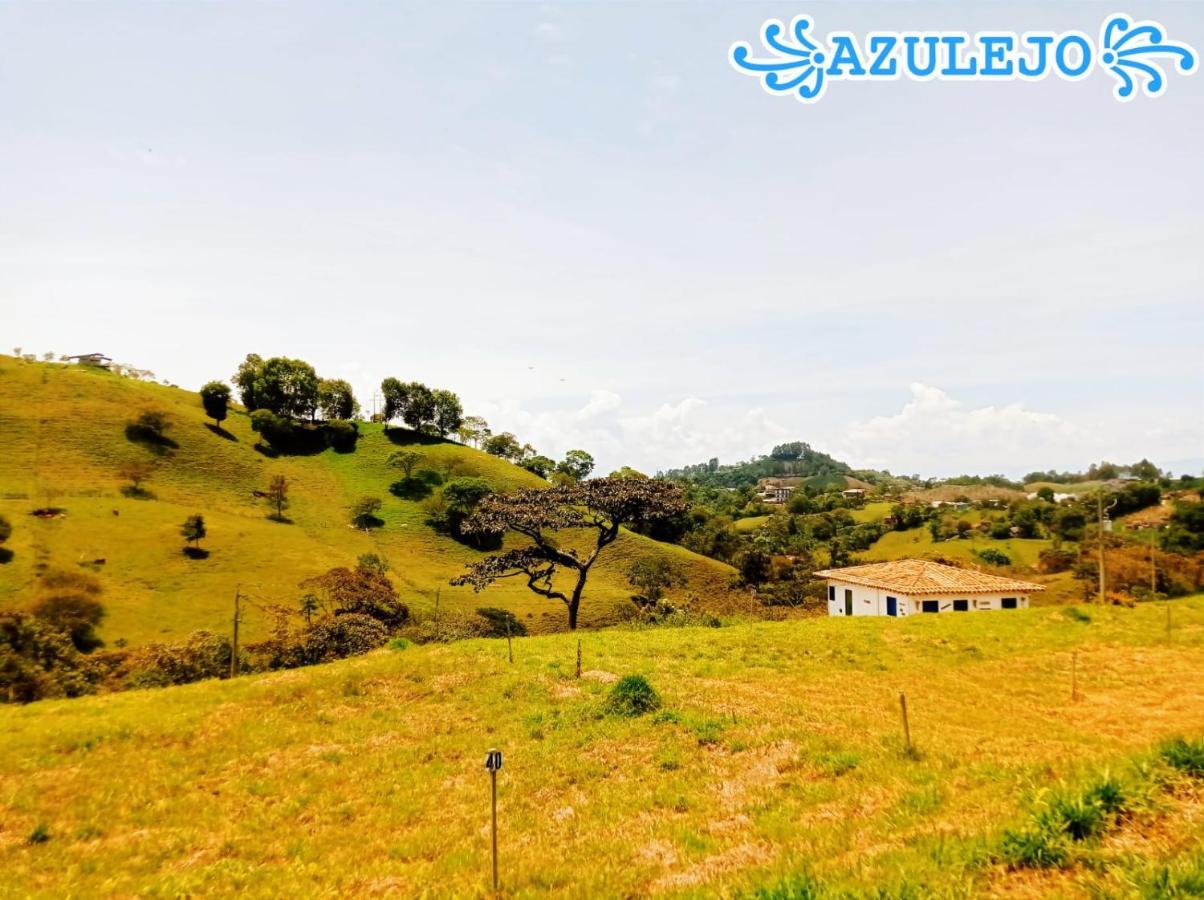Azulejo Hotel เฮรีโค ภายนอก รูปภาพ